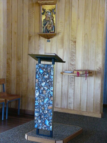 Opal Pulpit